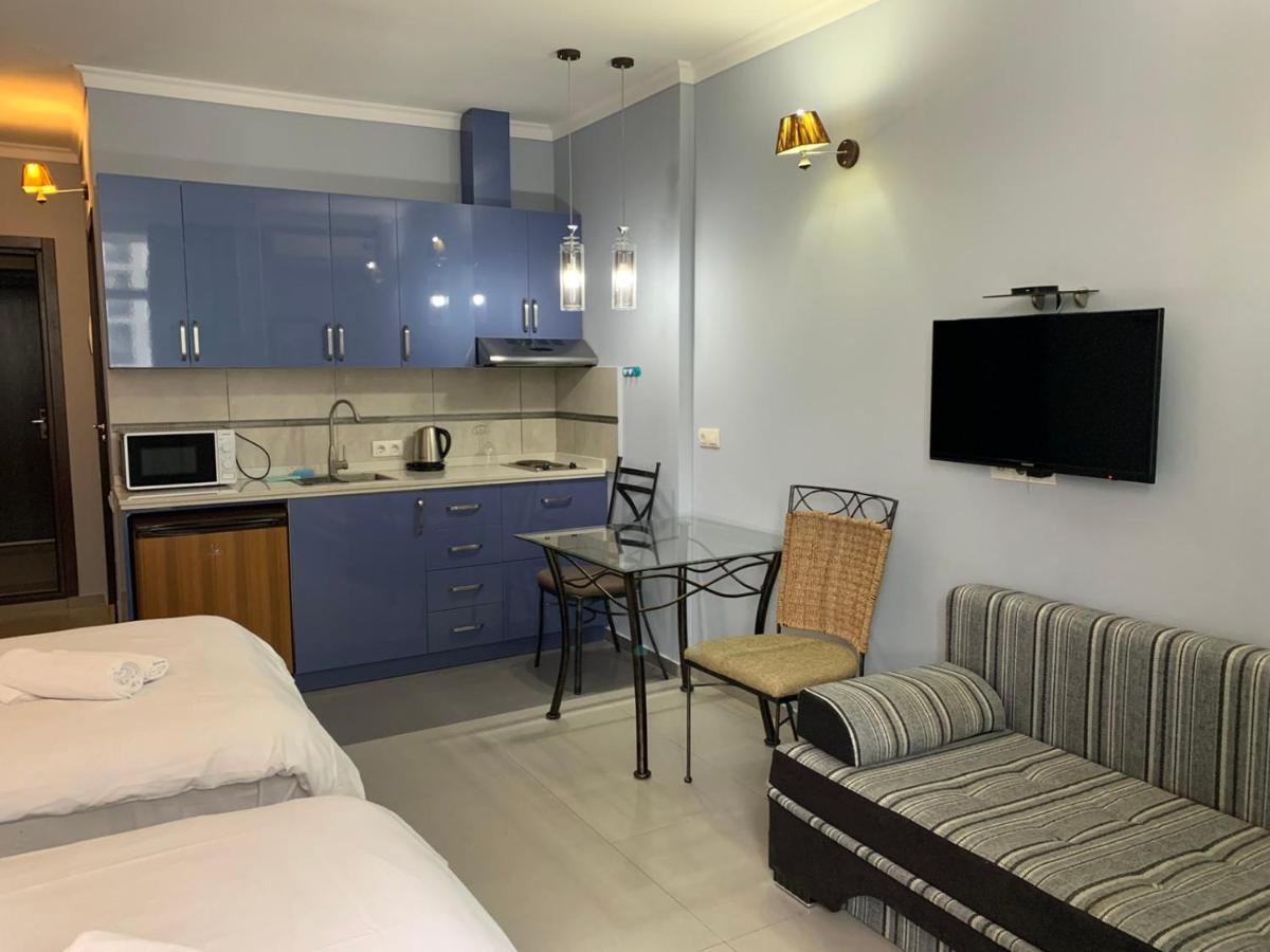 Apart Hotel Luxor Μπατούμι Εξωτερικό φωτογραφία