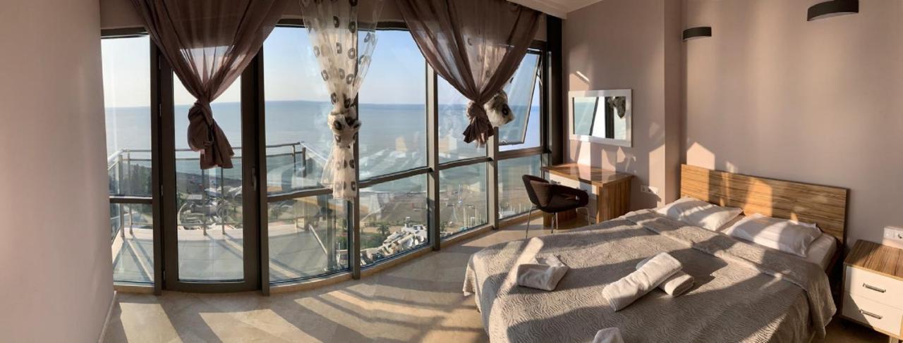 Apart Hotel Luxor Μπατούμι Εξωτερικό φωτογραφία